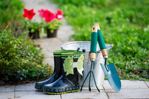Screen-reader friendly local gardeners page