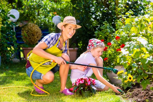 Final resolution stage in a garden services complaint process